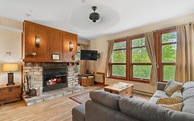 Les Eaux - 2Bdrs W Pool & Hot Tub Near Village
